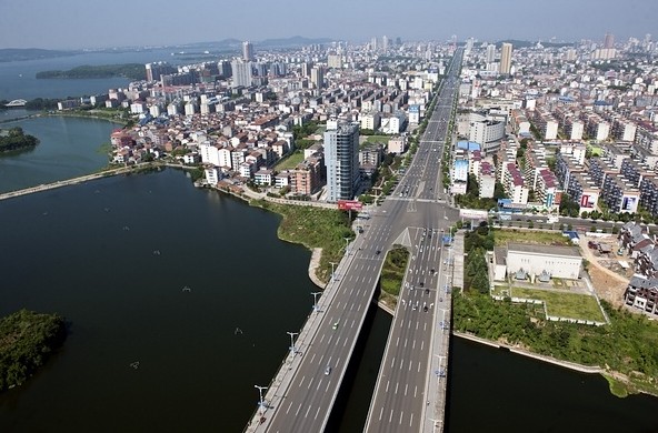 使用岳陽 SEO 優(yōu)化策略提升您的網(wǎng)站排名 (使用岳陽樓記和醉翁亭記中的成語造句)